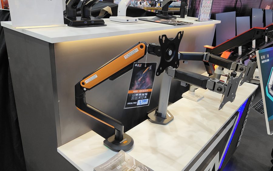 ERGONOZ at Power Mall Electronica Show Case